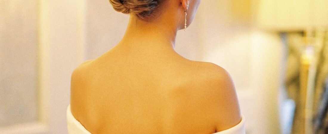 The Best Wedding Hairstyles For Medium-Length Hair