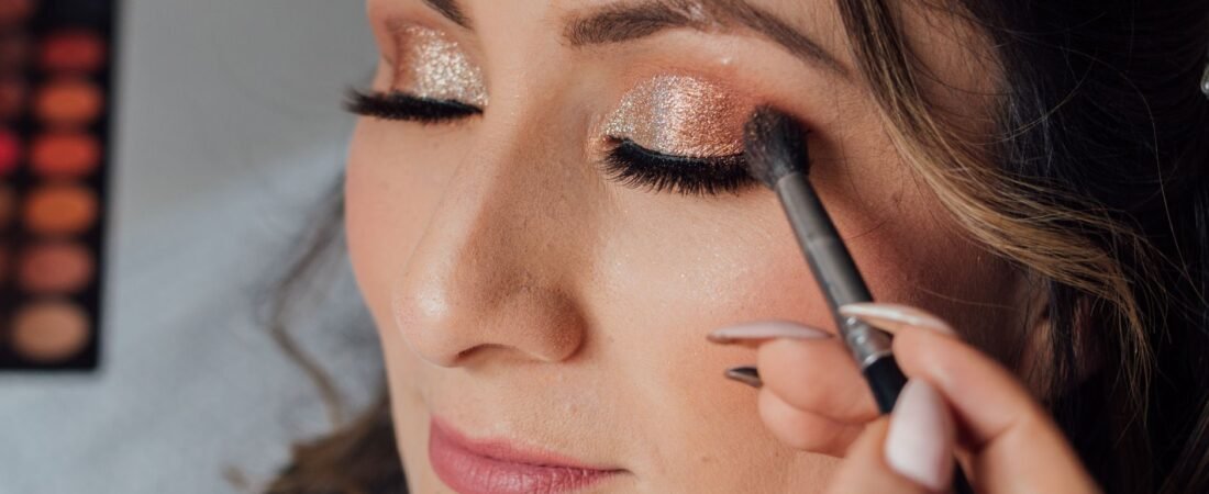 Everything You Need For The Perfect Full Glam Look