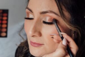 Everything You Need For The Perfect Full Glam Look
