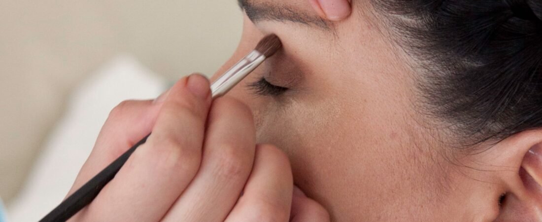 Makeup Tips Every Bridesmaid Should Know