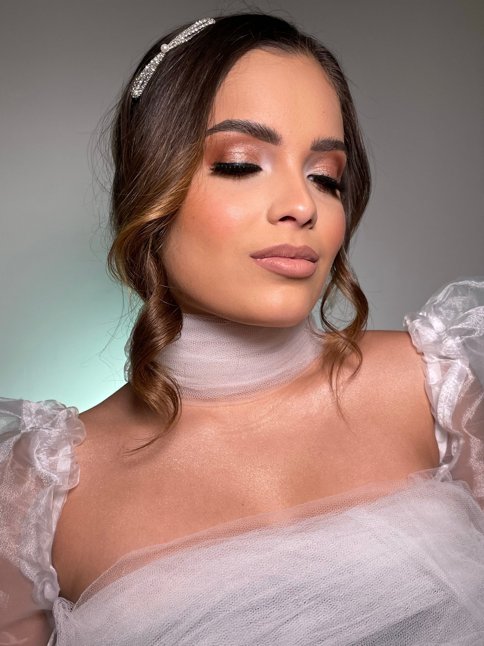 Finished natural radiant longwear foundation look for a bridal event