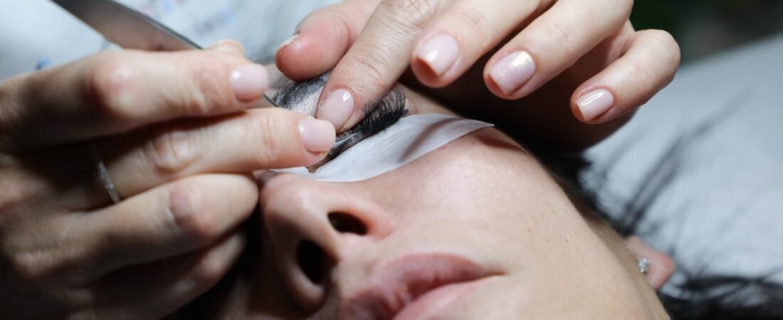 How Much Does Eyelash Weave Cost Really Cost?