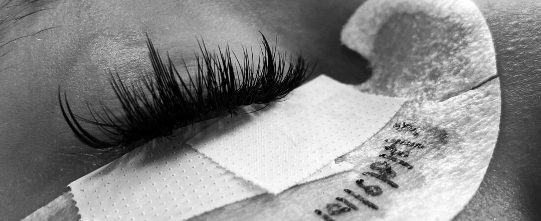 The Truth About Eyelash Extensions Volume Lashes
