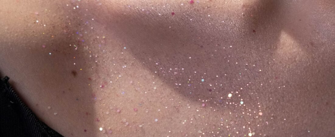 A Makeup Artist’s Guide To Body Paints For Adults