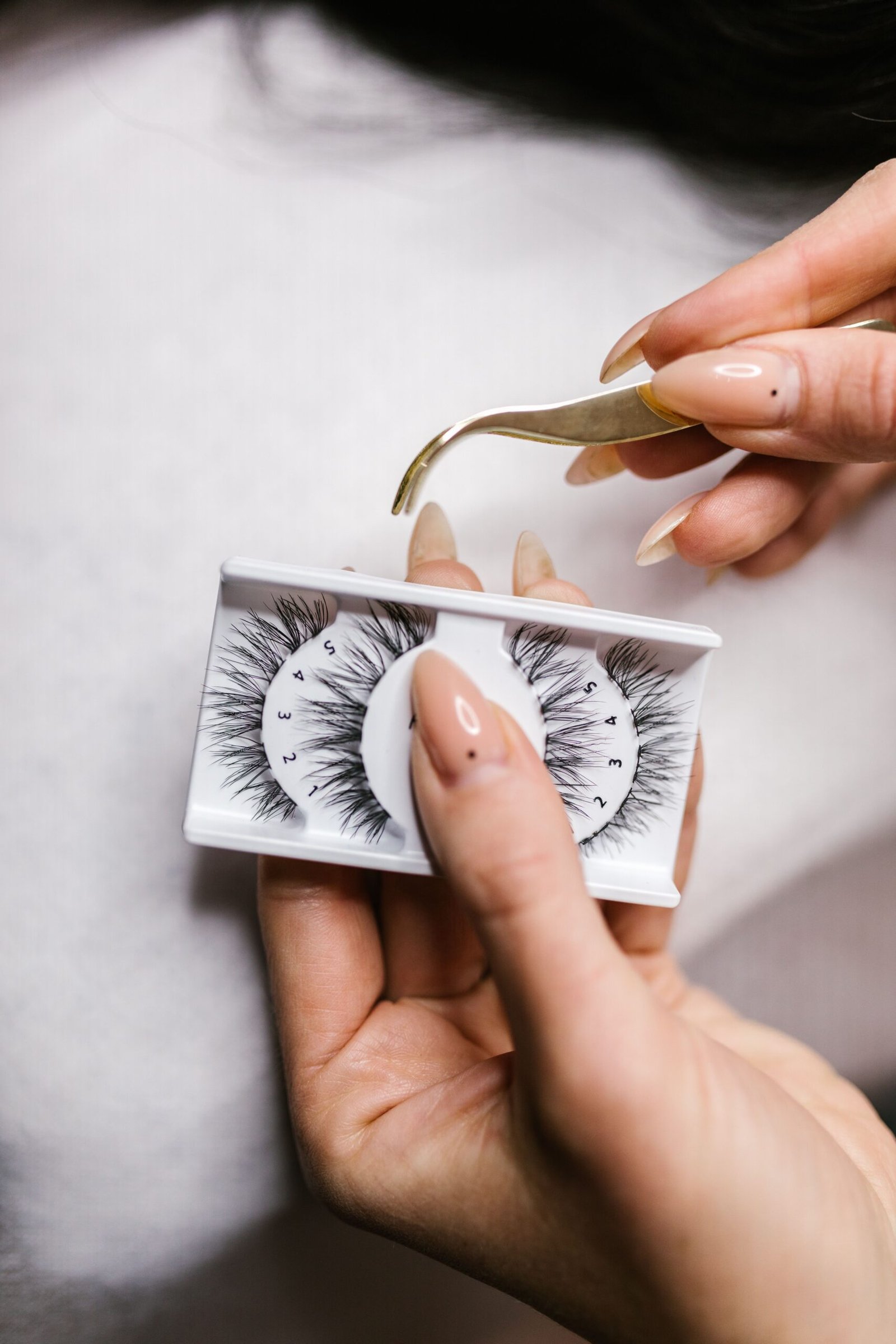 Fowendia Lashes: What Actually Works