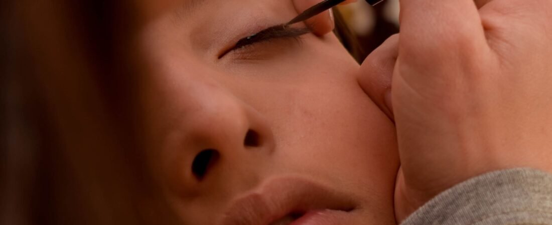 Kiss Magnetic Lashes: Everything A Bride Should Know
