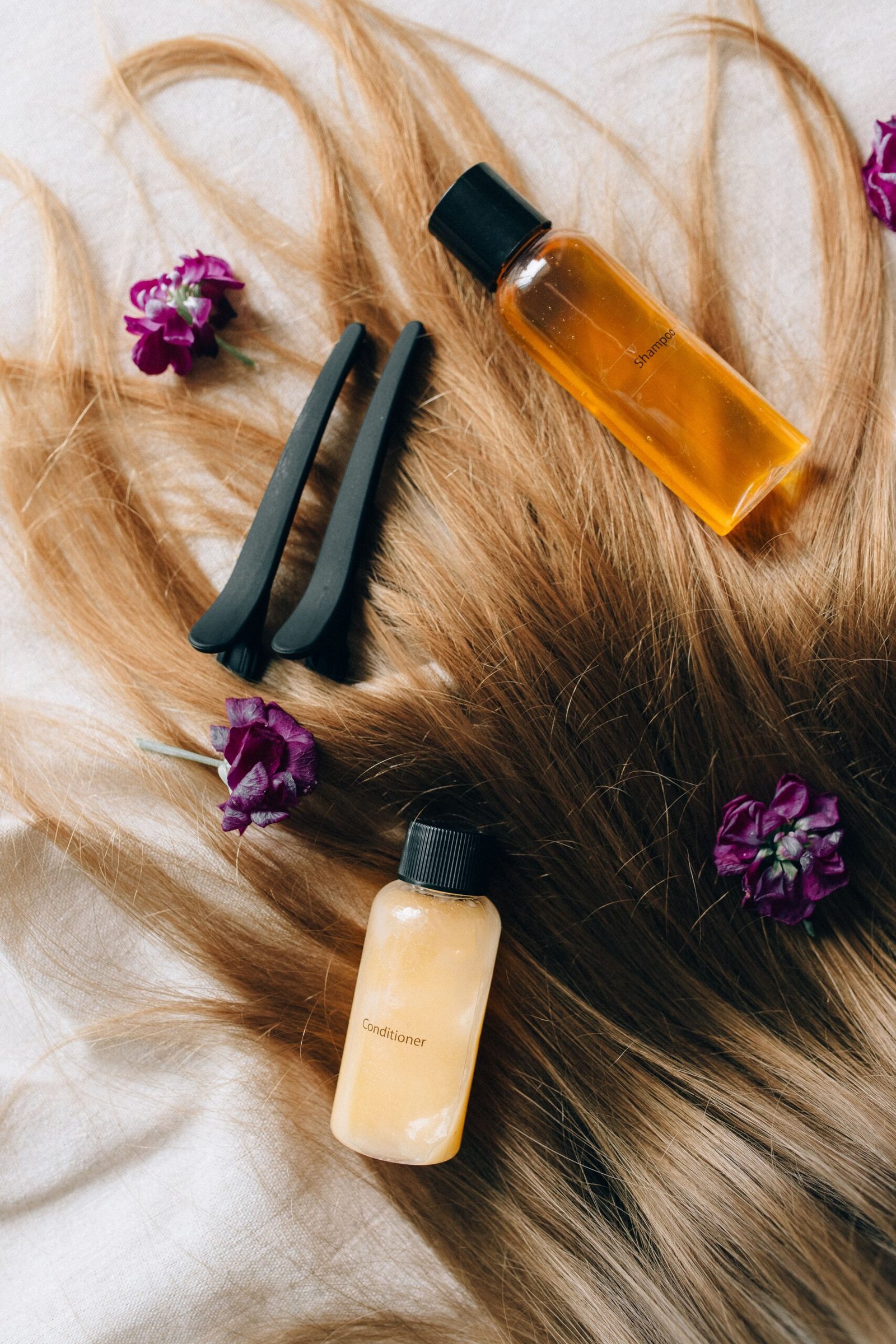 A Makeup Artist’s Guide To Natural Hair Care Products