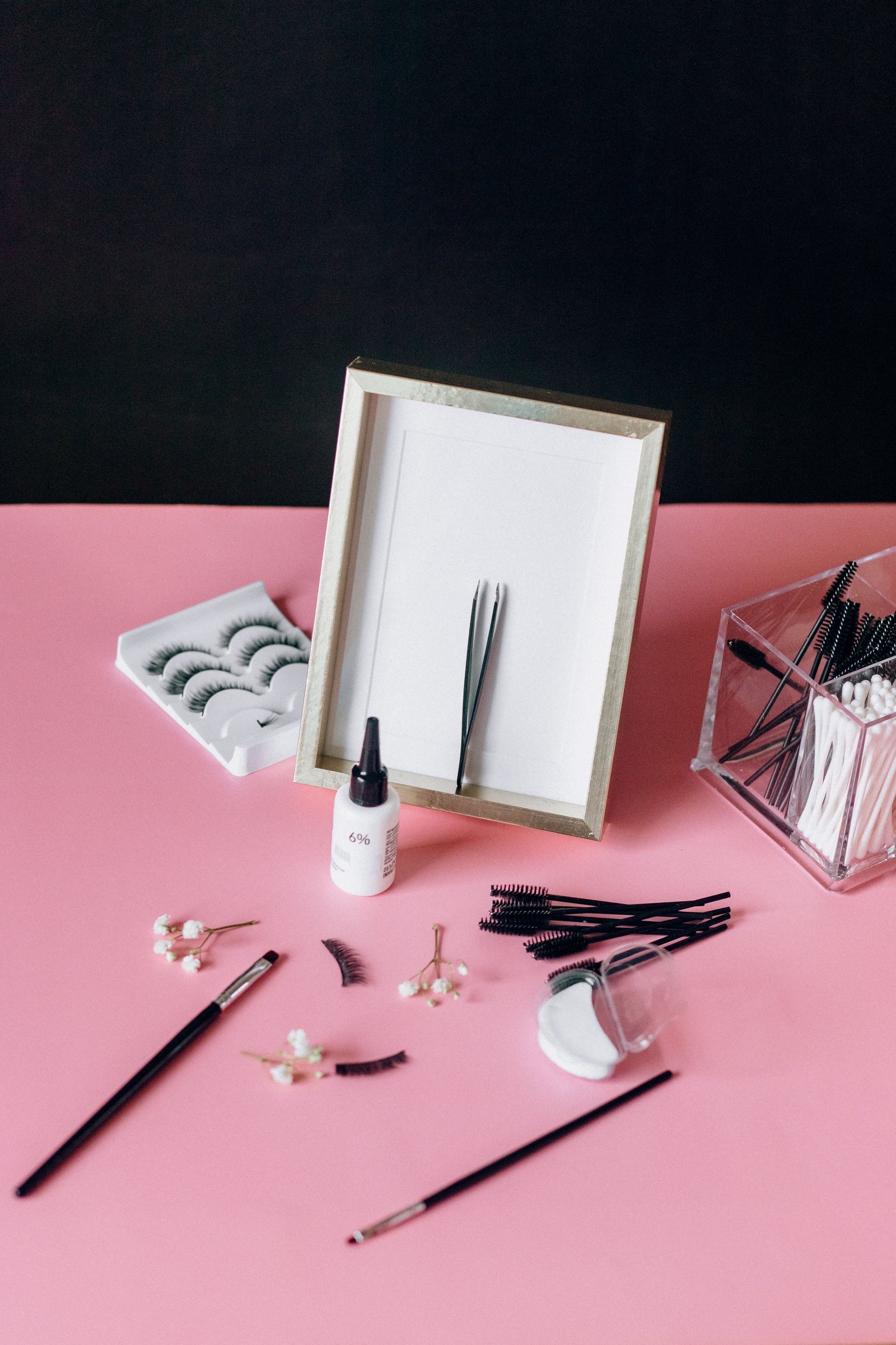 Kiss glue category comparison for lash, nail, and hair use
